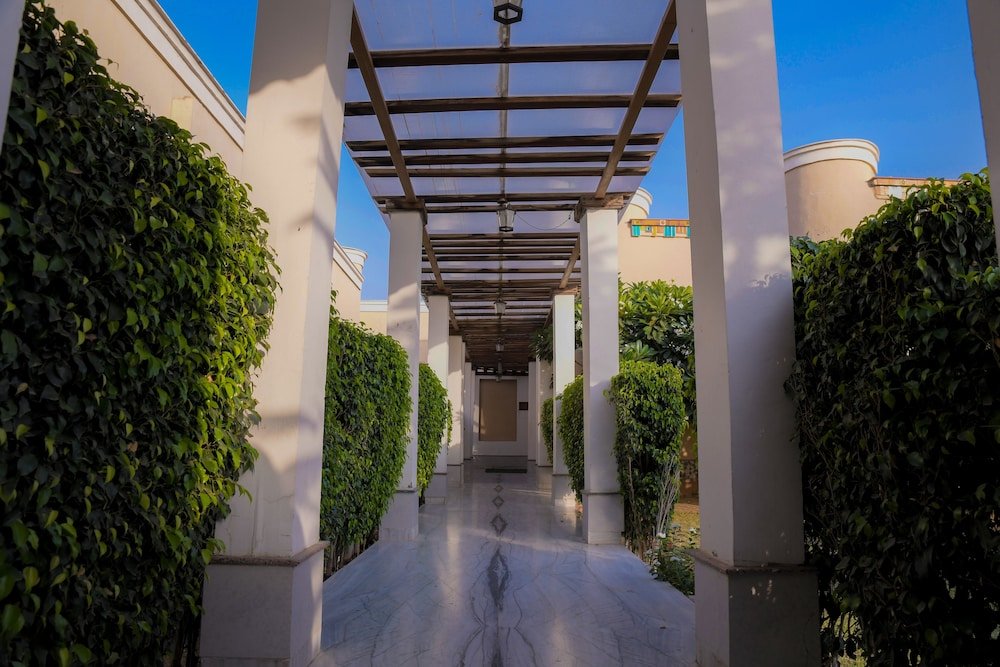 Treehouse Sunrise Resort & Caravan Park,Behror>>Alwar,4 star