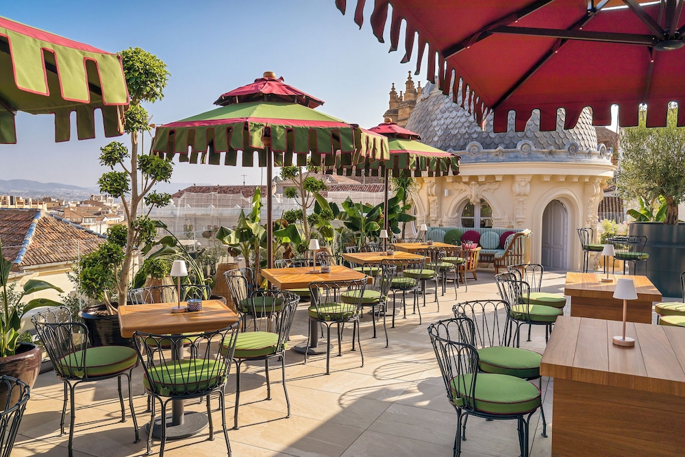 palacio gran via a royal hideaway hotel