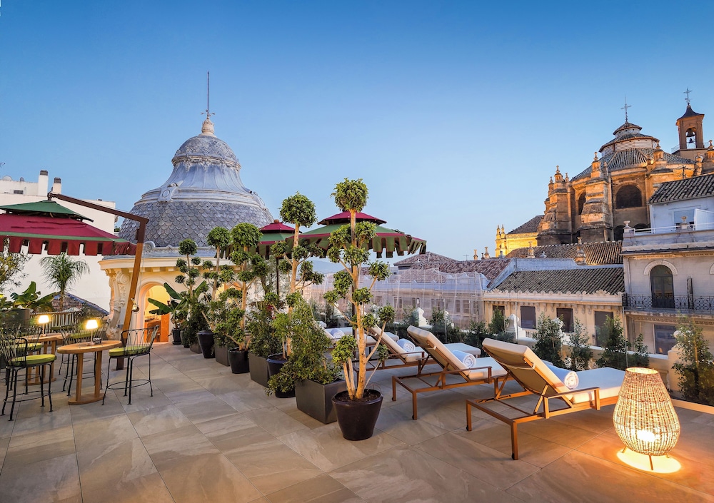 palacio gran via a royal hideaway hotel