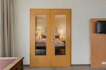 apartmenthaus berlin mitte