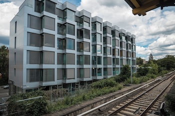 the rix studios and suites