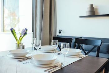 the rix studios and suites