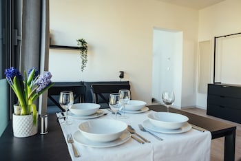 the rix studios and suites