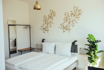 the rix studios and suites