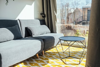 the rix studios and suites