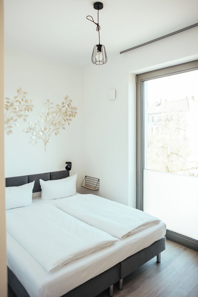 the rix studios and suites