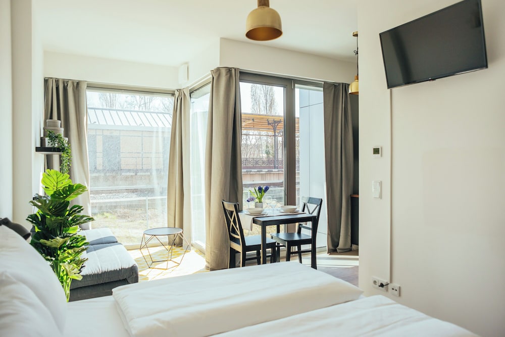 the rix studios and suites