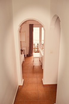 jimmys apartments