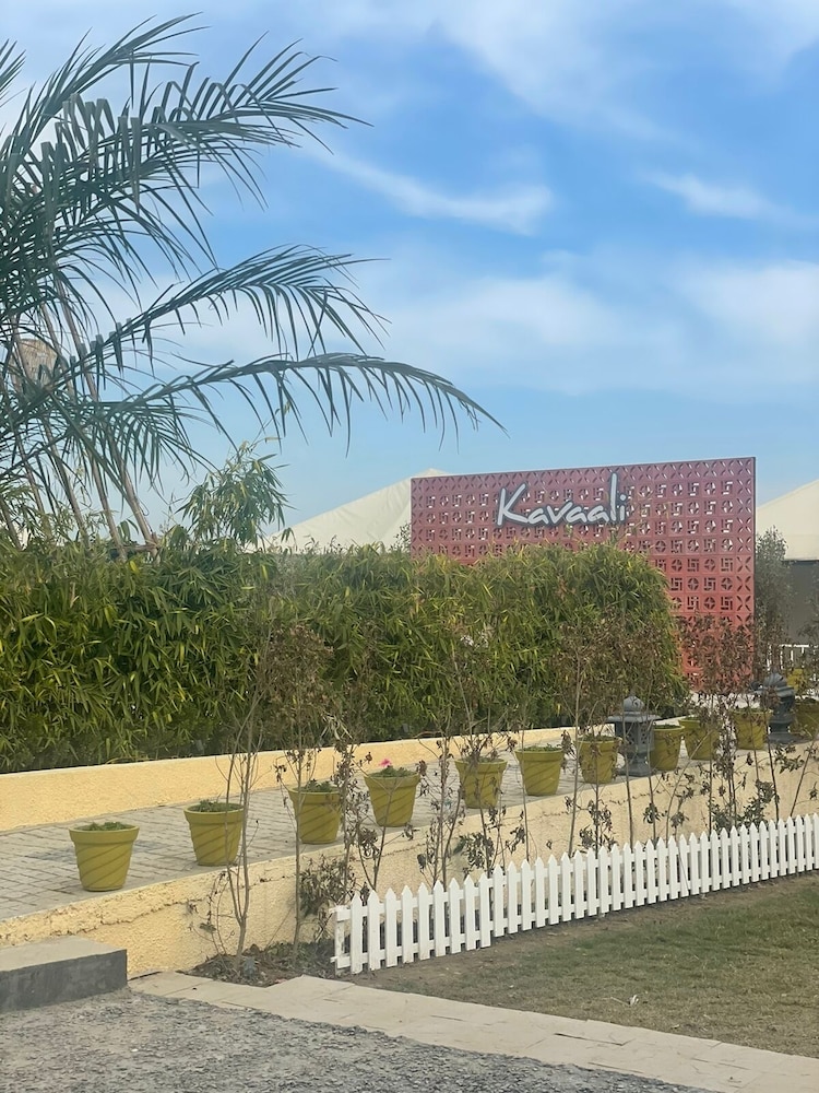 kavaali stays