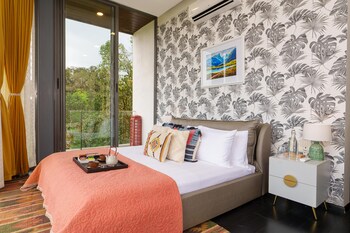 ama stays and trails villa seven lonavala