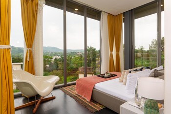 ama stays and trails villa seven lonavala