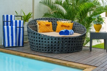 ama stays and trails villa seven lonavala