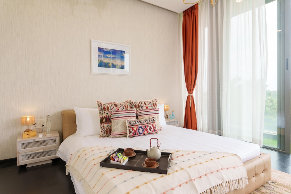 ama stays and trails villa seven lonavala