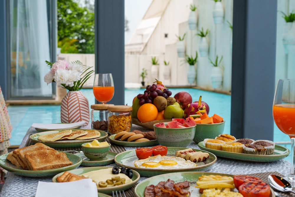 ama stays and trails villa seven lonavala