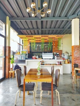 gems paradise resort