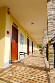 gems paradise resort