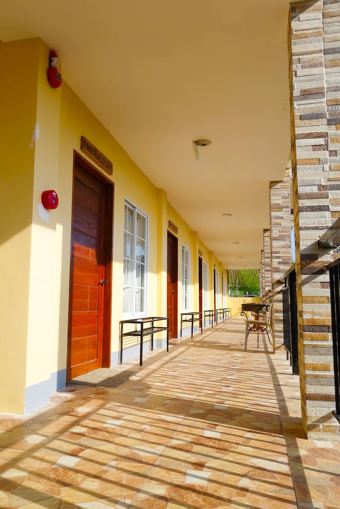 gems paradise resort