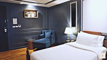 buri sriping riverside resort and spa