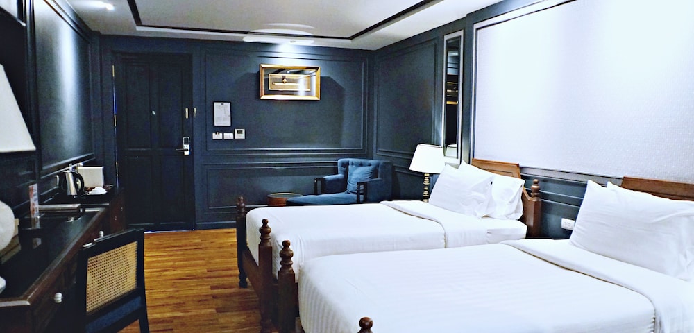 buri sriping riverside resort and spa