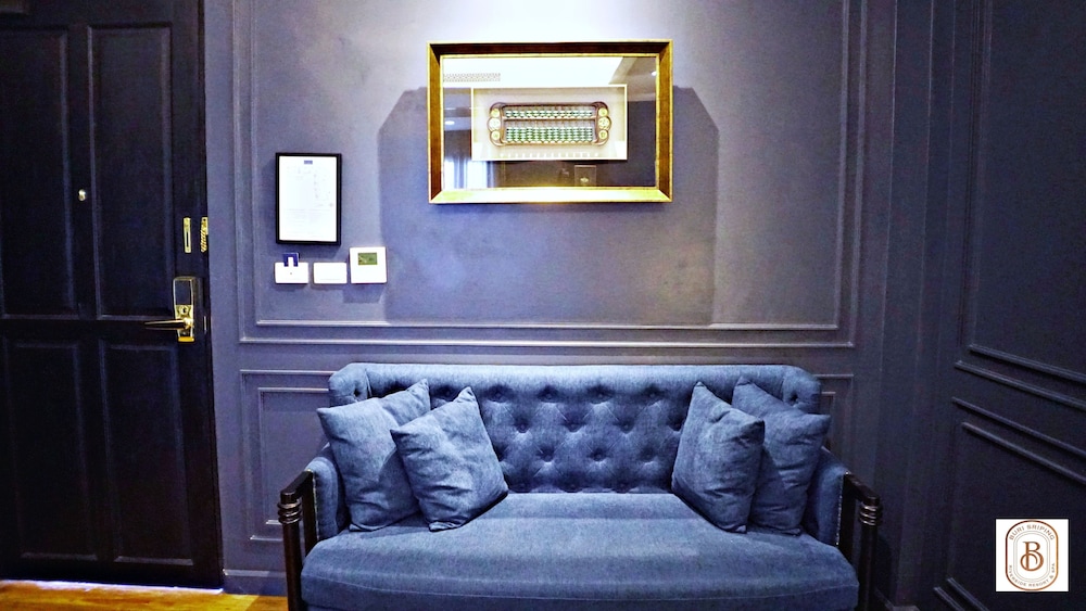 buri sriping riverside resort and spa