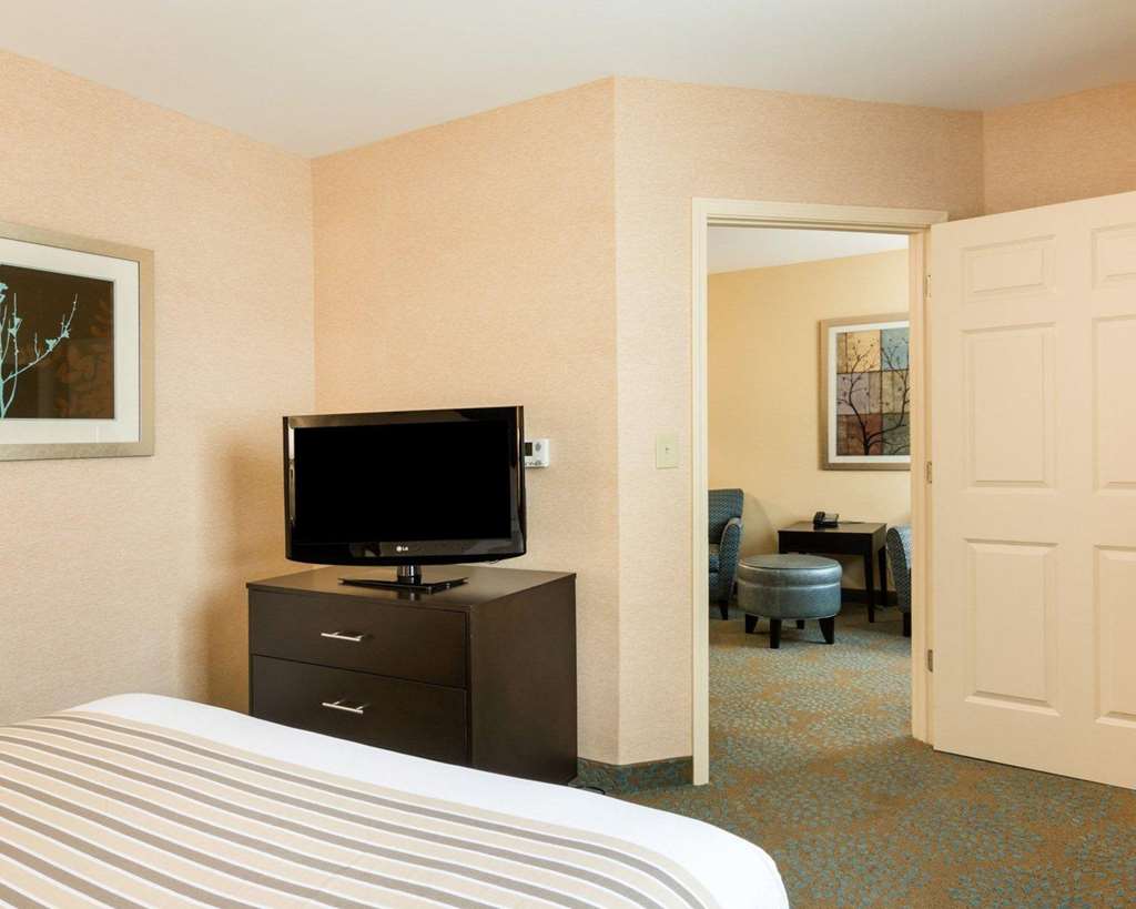 suburban studios quantico