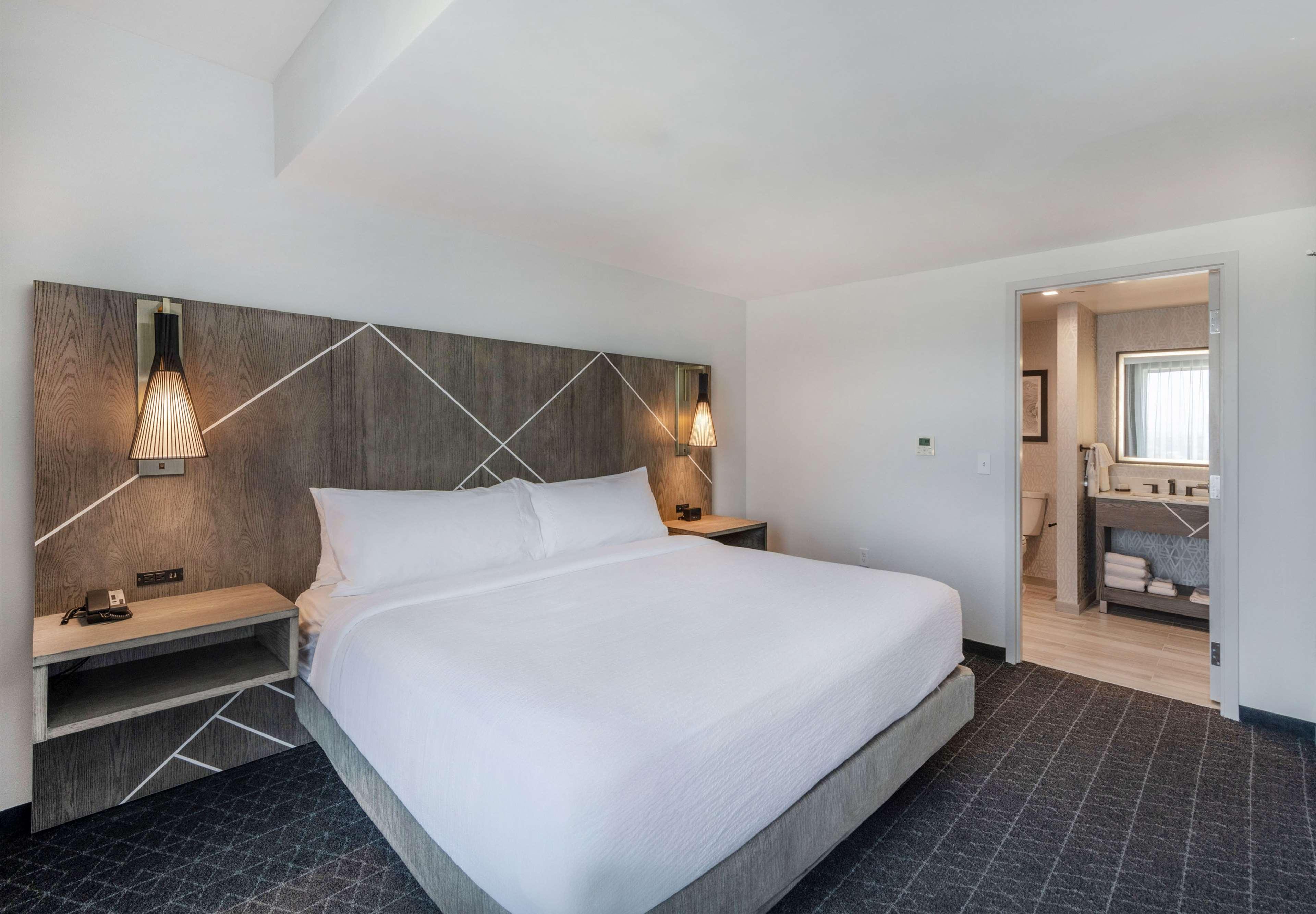 embassy suites by hilton asheville downtown