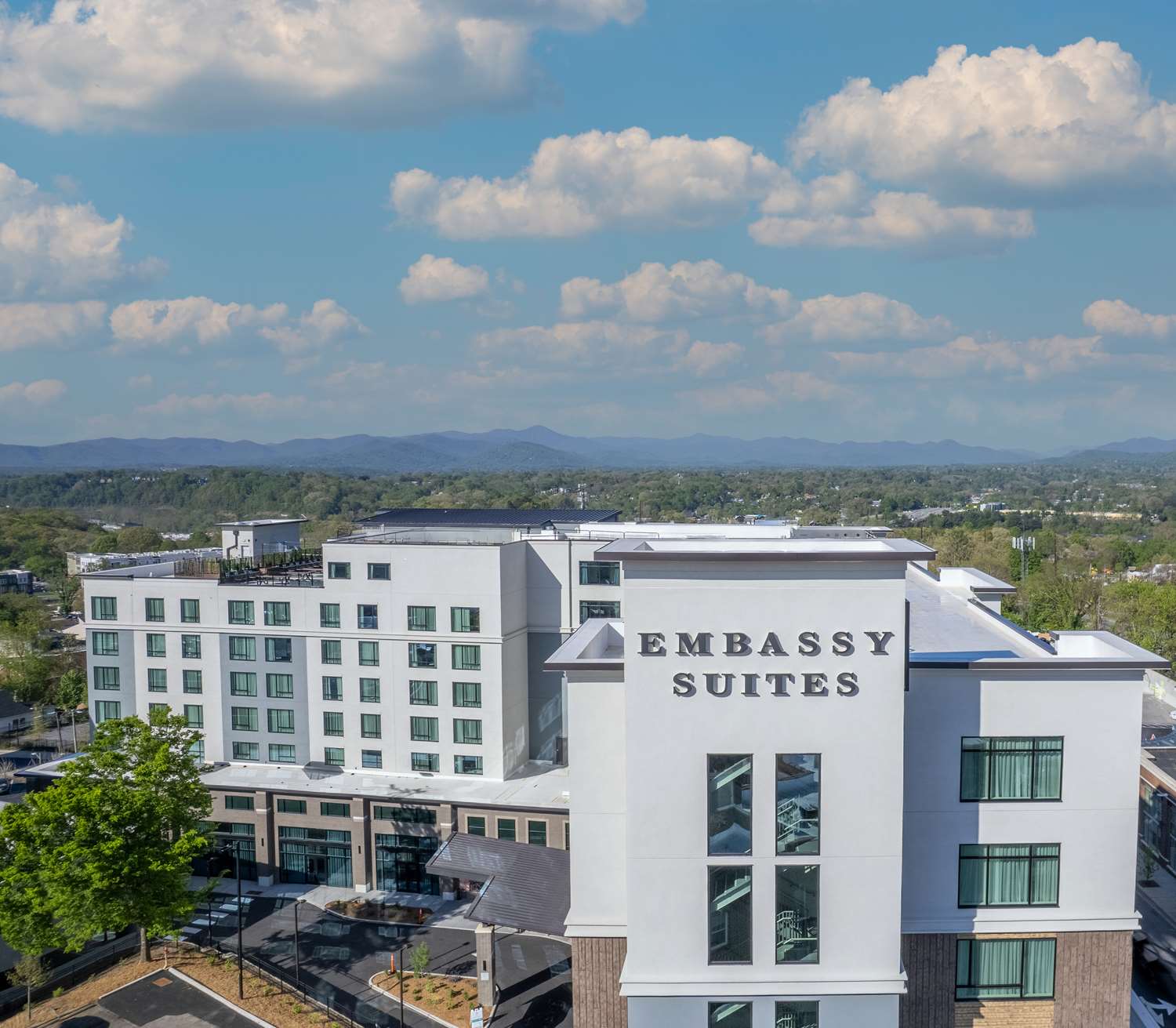 embassy suites by hilton asheville downtown