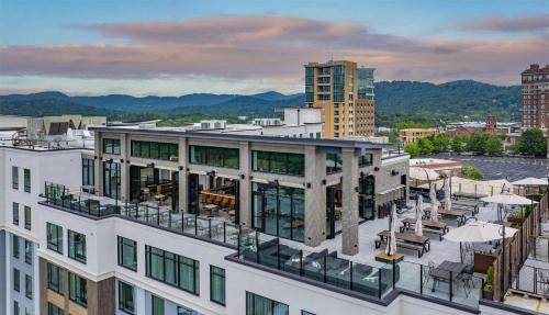 embassy suites by hilton asheville downtown