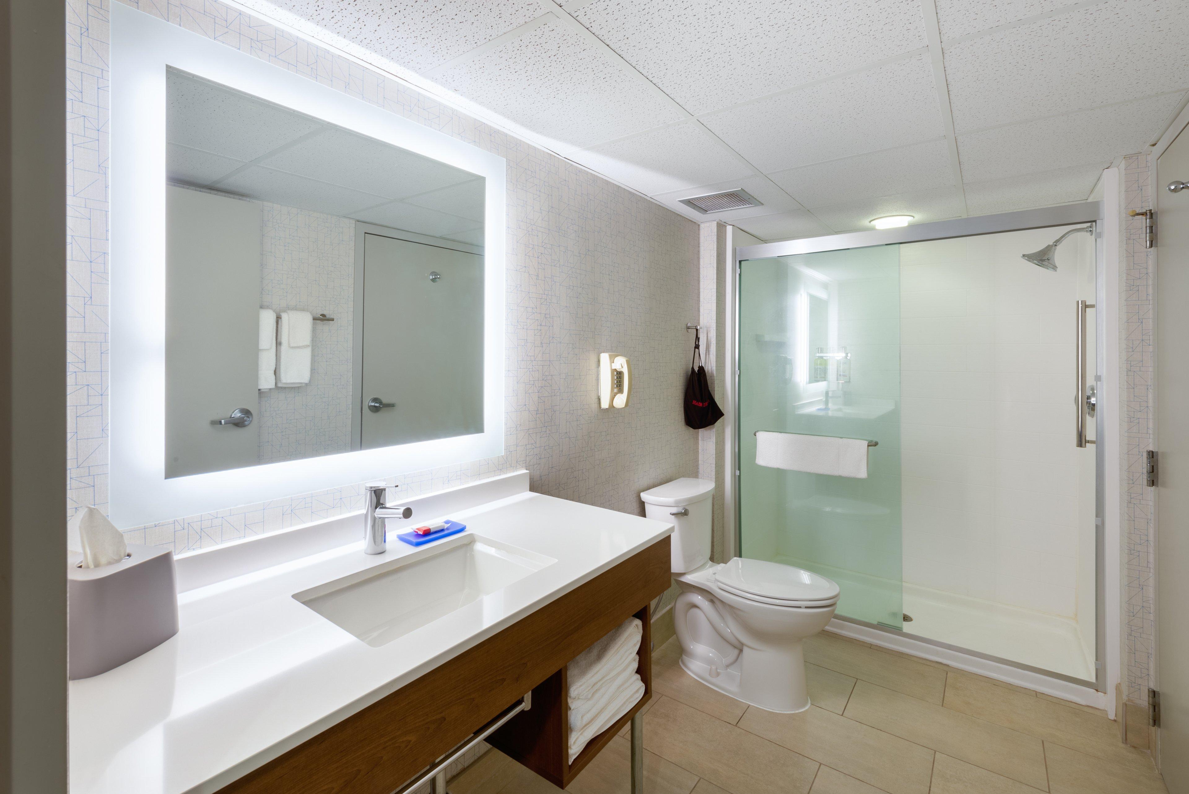 holiday inn express state college at williamsburg square by ihg