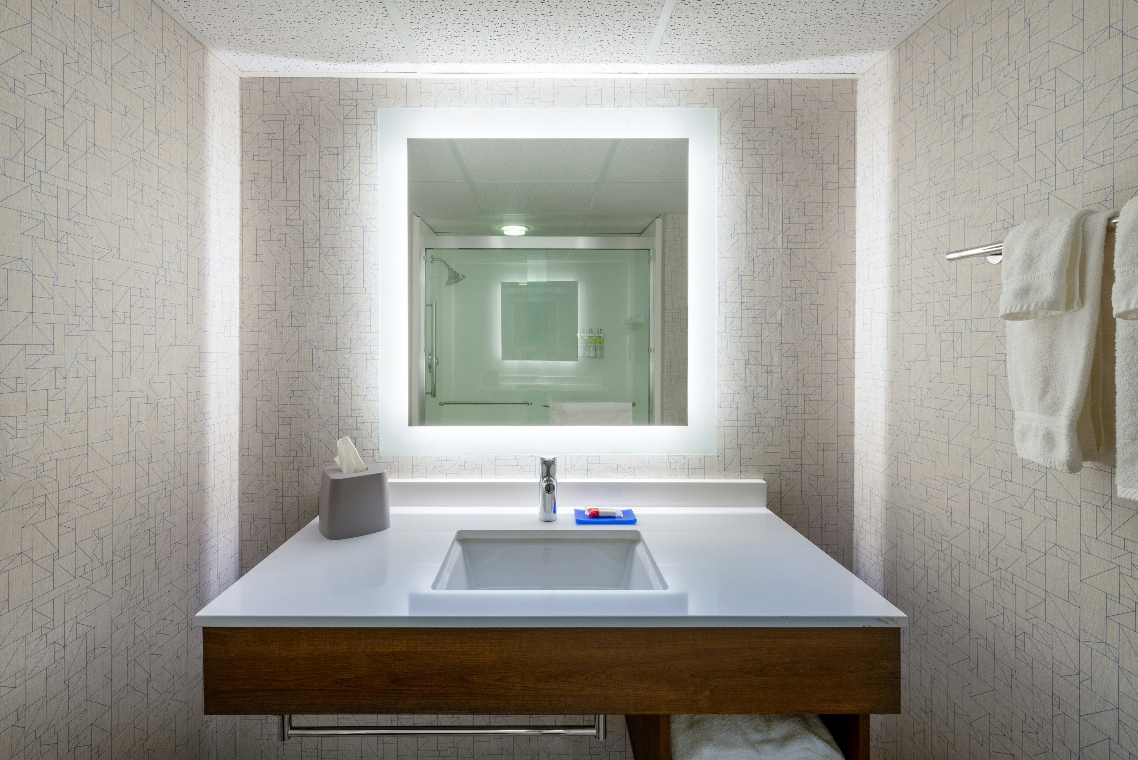 holiday inn express state college at williamsburg square by ihg