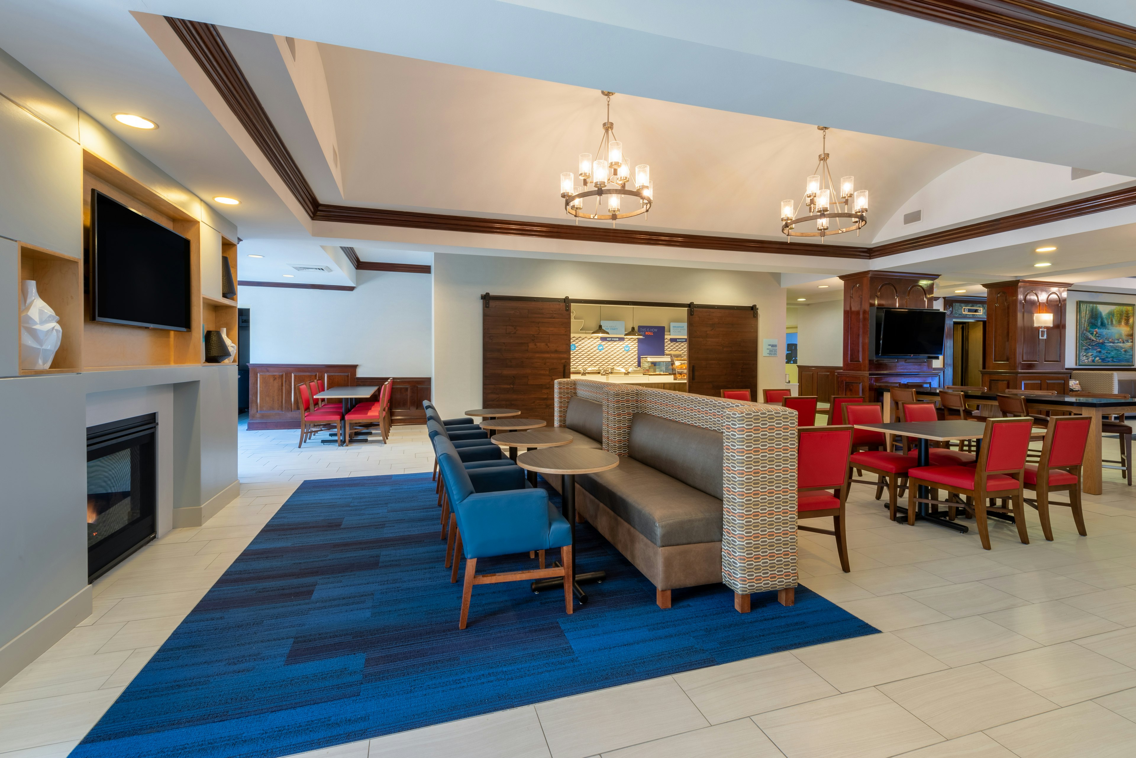 holiday inn express state college at williamsburg square by ihg