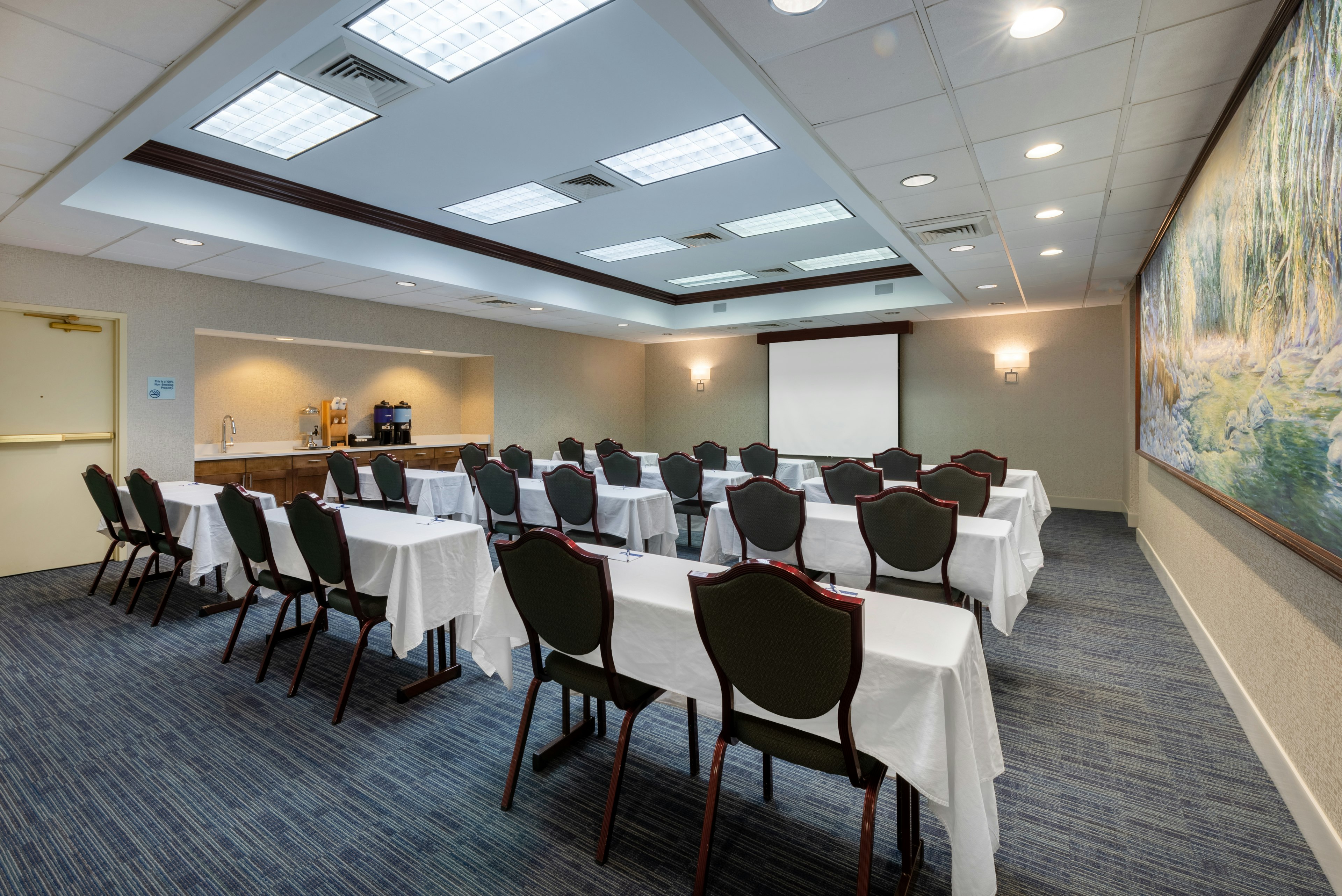 holiday inn express state college at williamsburg square by ihg