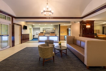 Holiday Inn Express State College At Williamsburg Square By Ihg,Patton Township>>Park Forest Village,3 star