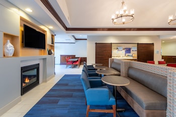 holiday inn express state college at williamsburg square by ihg