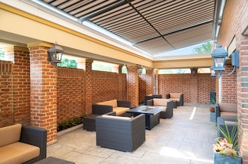 holiday inn express state college at williamsburg square by ihg