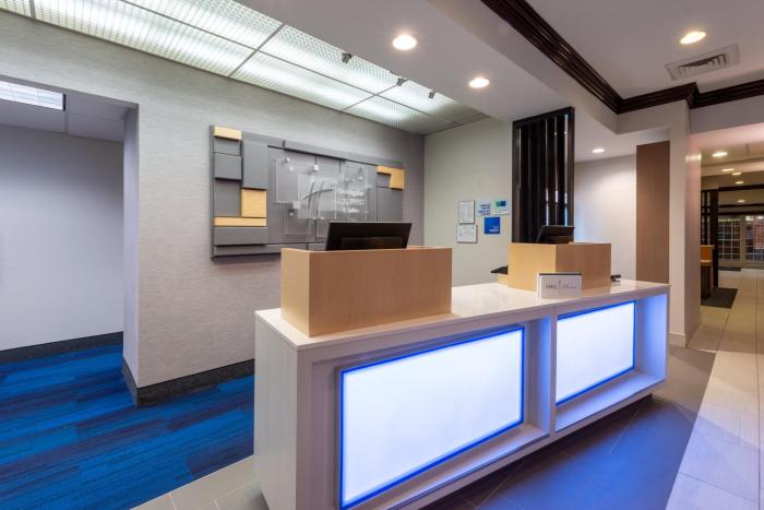 holiday inn express state college at williamsburg square by ihg