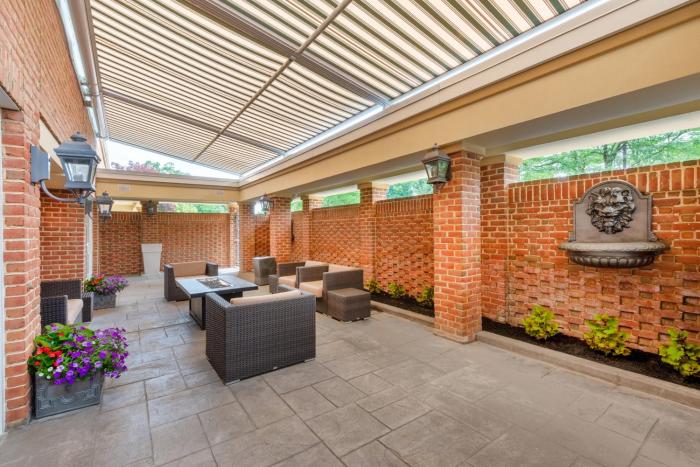 holiday inn express state college at williamsburg square by ihg