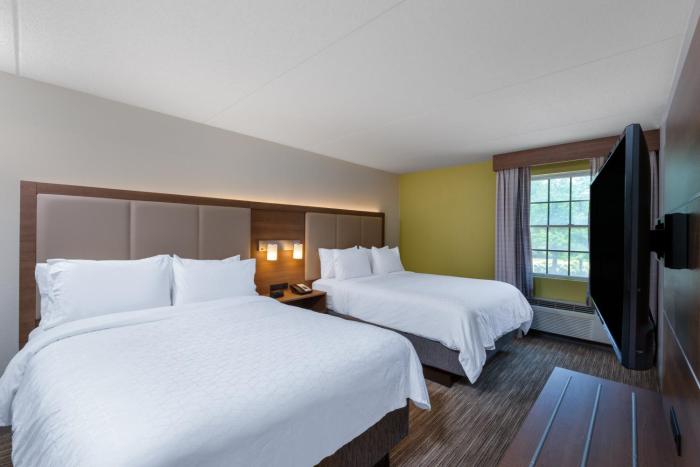 holiday inn express state college at williamsburg square by ihg
