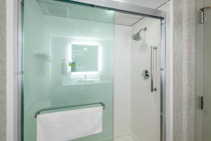 holiday inn express state college at williamsburg square by ihg