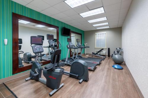 holiday inn express state college at williamsburg square by ihg