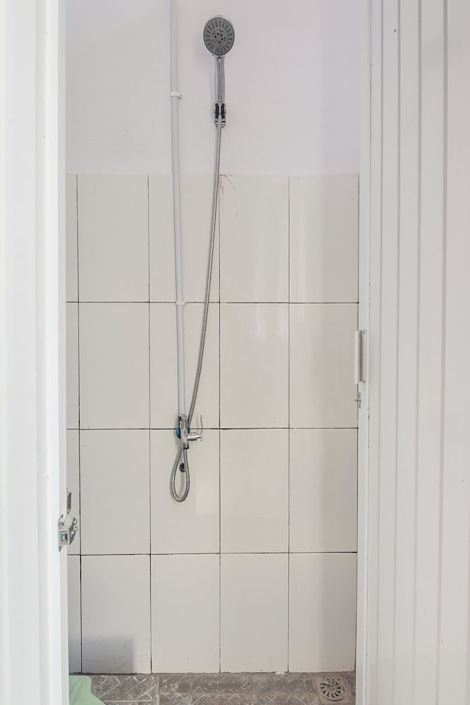 spot on 92000 3m kost dan homestay