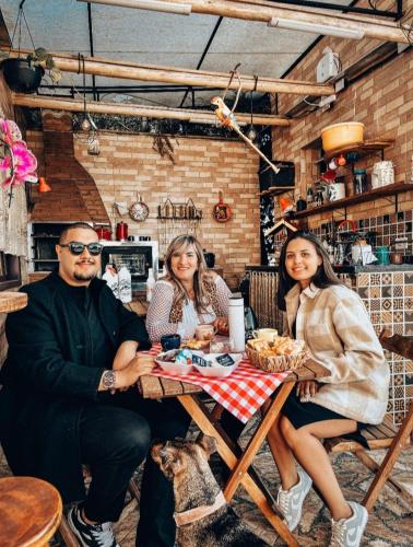 pousada groms village