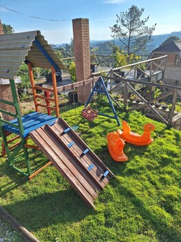 pousada groms village