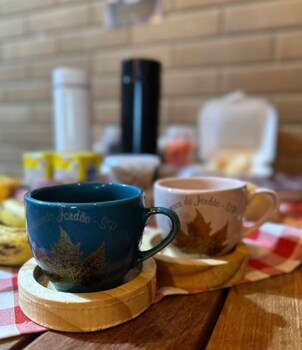 pousada groms village