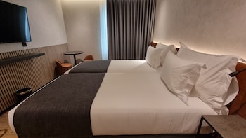 hotel principe avila