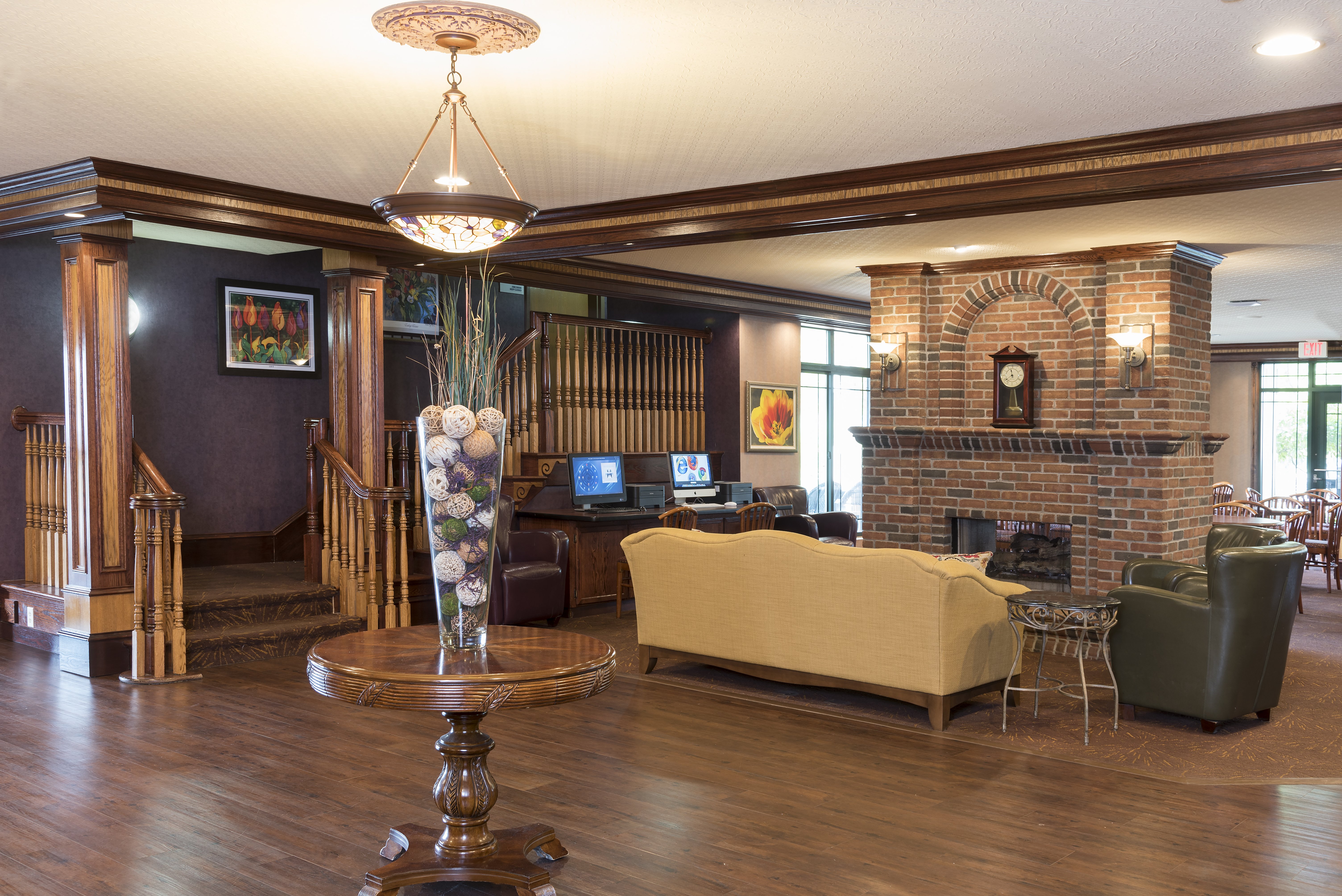holiday inn express holland by ihg