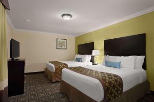 solara inn and suites
