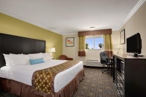 solara inn and suites