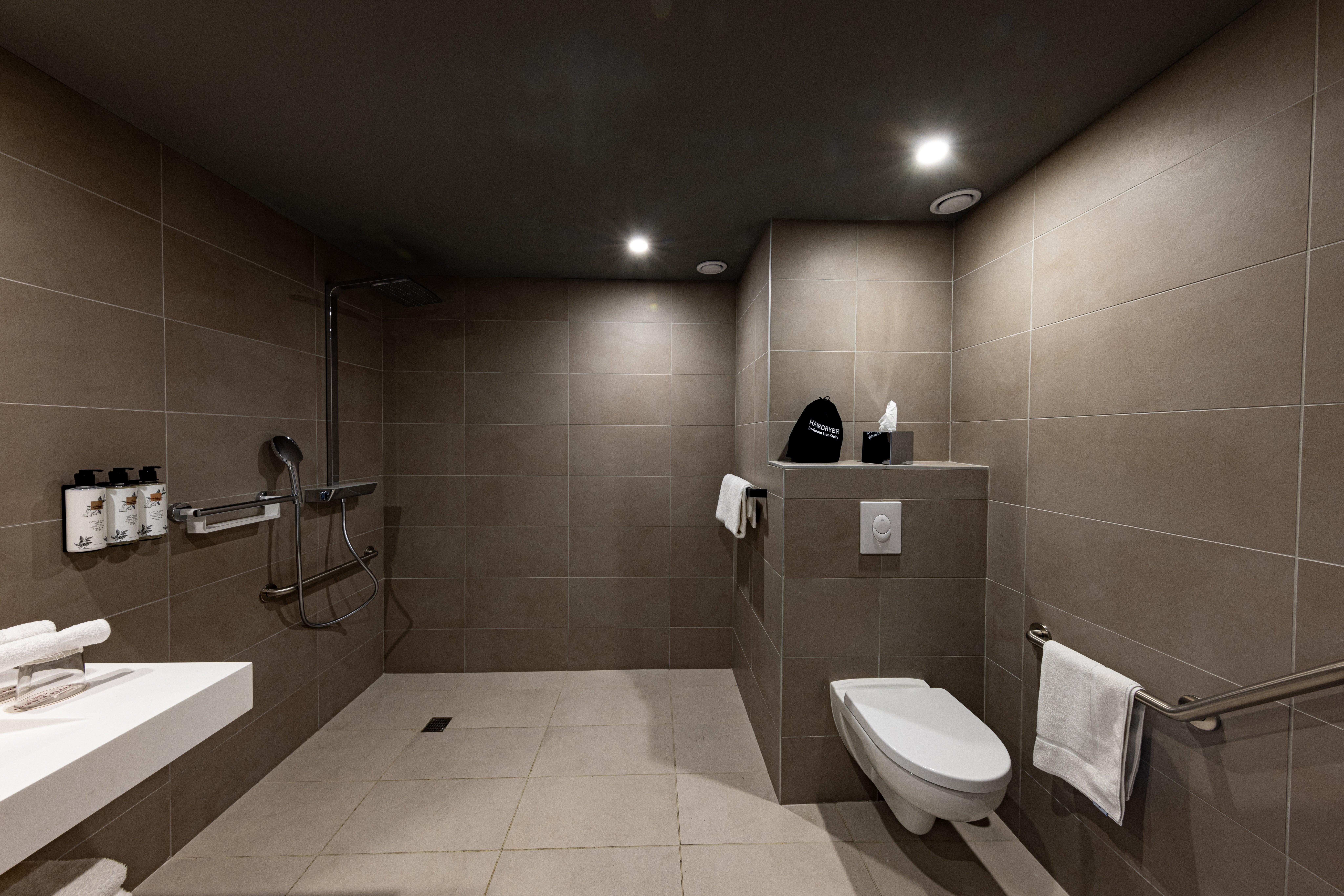 crowne plaza marseille le dome an ihg hotel