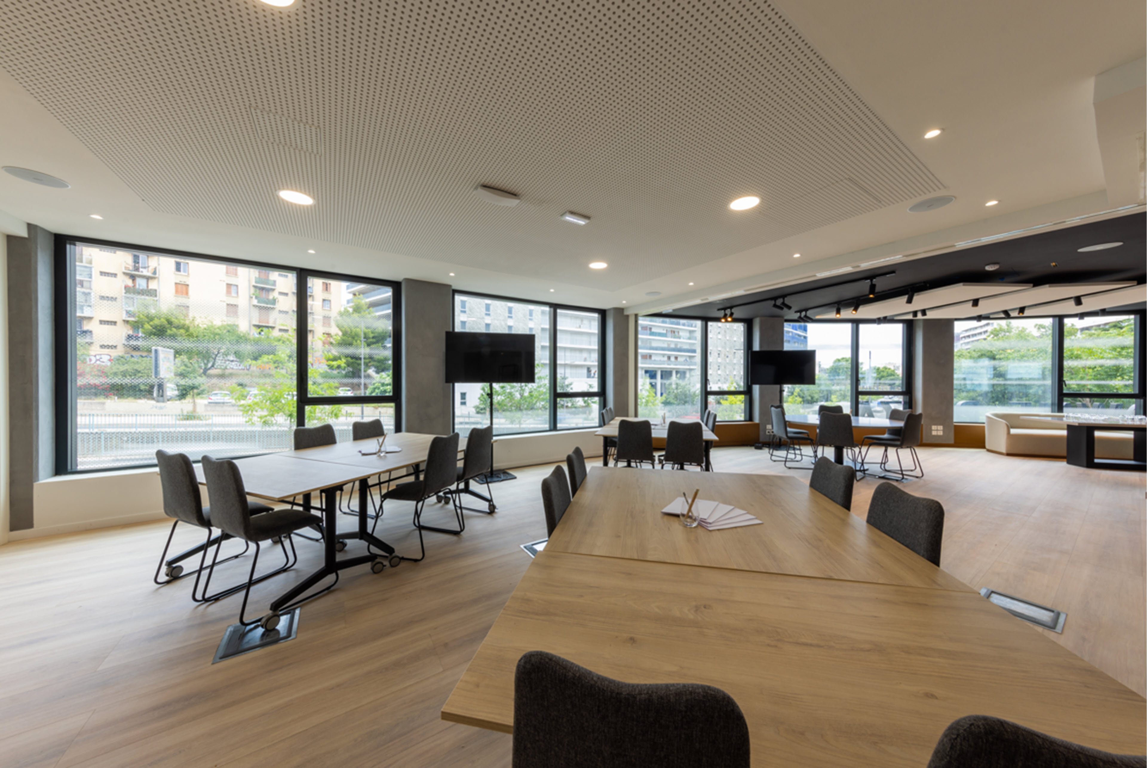 crowne plaza marseille le dome an ihg hotel